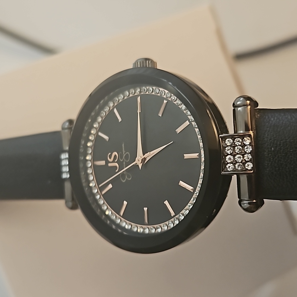 Jessica Simpson Watch. - Picture 5 of 10